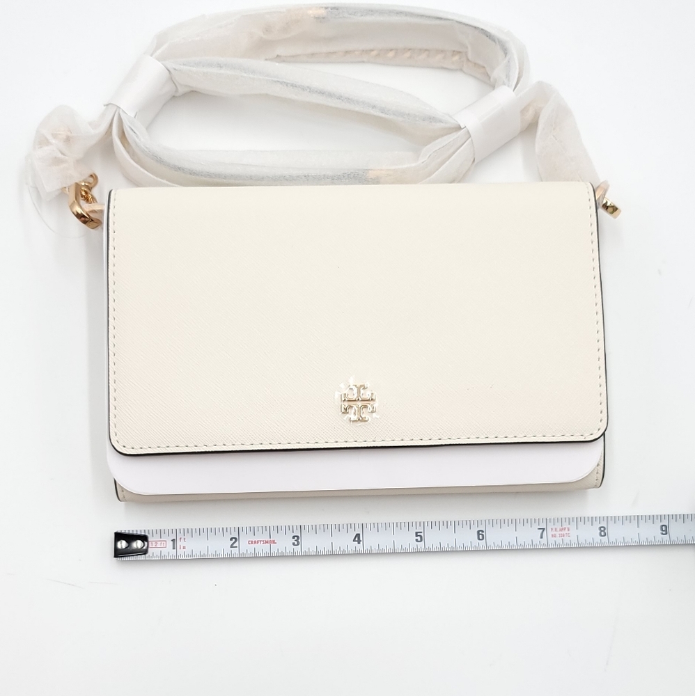 Tory Burch Emerson Chain Wallet - Picture 8 of 11